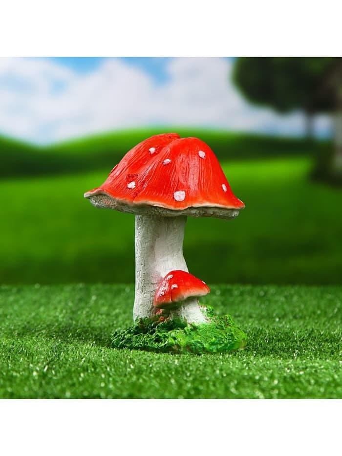 Садовая фигура из полистоуна «Грибы-мухоморы», 14×11×17 см