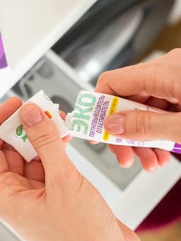 Отбеливатель-пятновыводитель SYNERGETIC, с активным кислородом, гипоаллергенный, биоразлагаемый, 25 стирок