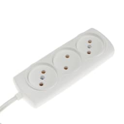 Удлинитель Luazon Lighting ECO, 3 розетки, 1.5 м, 10 А, 2200 Вт, ПВС 2×0.75 мм2, без заземления, белый