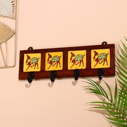 Вешалка «Караван», верблюды, 22×4×12 см, 4 крючка, дерево, МИКС