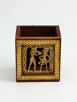 Подставка под карандаши «Индия», 9×9×11.5 см, дерево шишам, МИКС