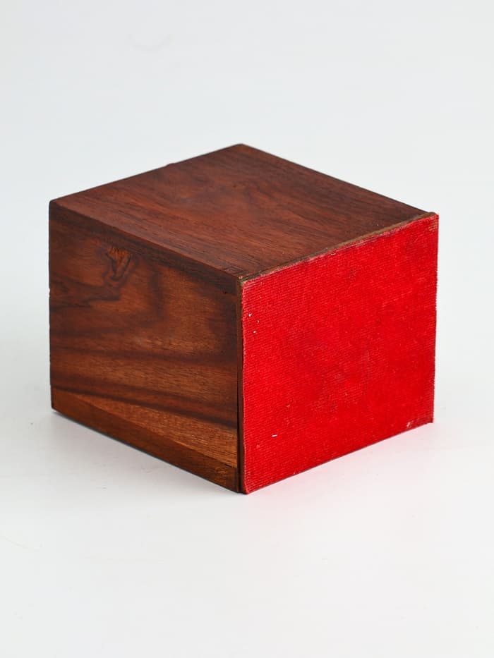 Подставка под карандаши «Индия», 9×9×11.5 см, дерево шишам, МИКС