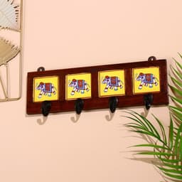 Вешалка «Караван. Слоны», 22×4×12 см, 4 крючка, дерево, МИКС