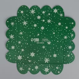 Коробка для кондитерских изделий новогодняя с пластиковой крышкой «Зайчики», 13×13×3 см