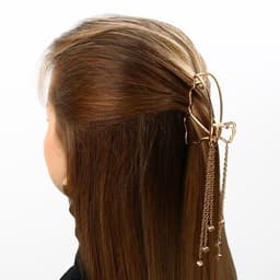 Краб для волос с цепочкой «Believe in love»