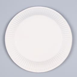 Посуда одноразовая бумажная «Стикеры», 6 тарелок, 6 стаканов, 1 гирлянда