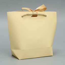 Пакет подарочный новогодний «Любви и тепла в Новом году», 14×17×7 см