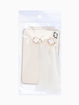 Серьги «Кисти», белые в золоте, L кисти 8.7 см