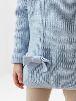 Свитер вязаный для девочки MINAKU: Cozy Winter, голубой, размер 32 (116-122 см)