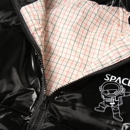 Жилет утеплённый для девочек, цвет чёрный, рост 116-122 см