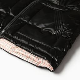 Жилет утеплённый для девочек, цвет чёрный, рост 116-122 см