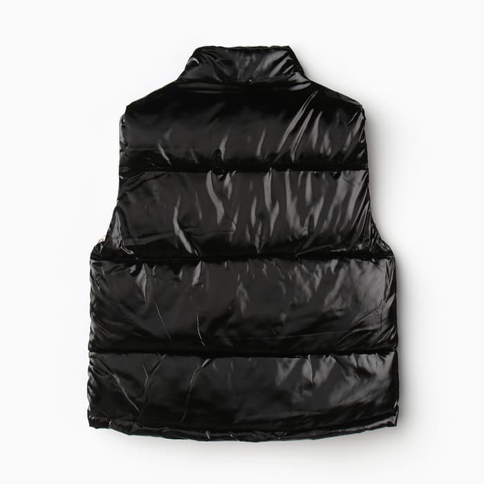 Жилет утеплённый для девочек, цвет чёрный, рост 116-122 см