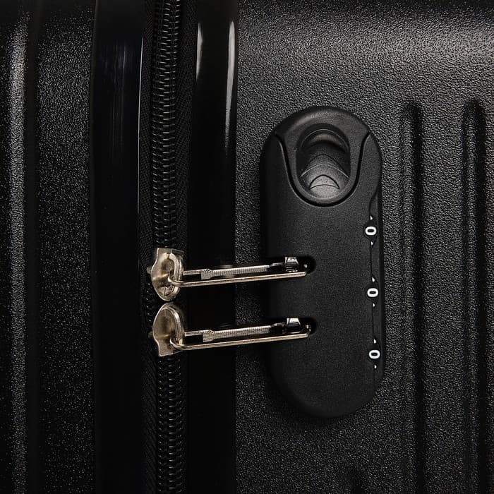 Чемодан детский 32 л (S), отдел на молнии, 4 колеса, цвет чёрный