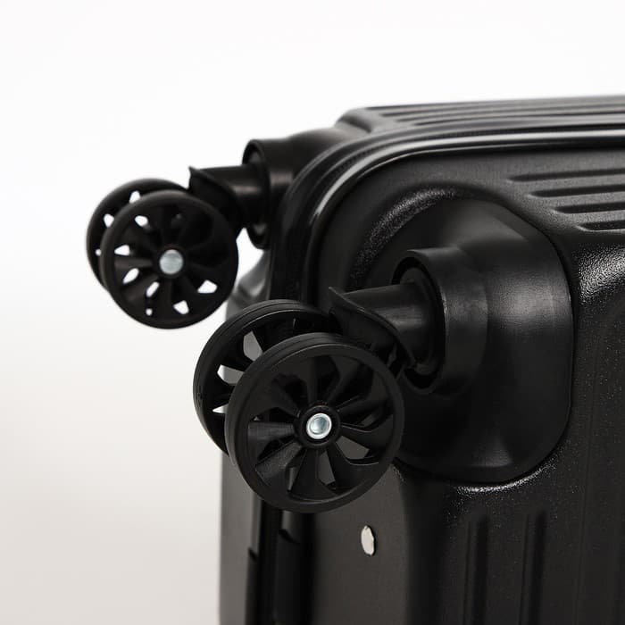 Чемодан детский 32 л (S), отдел на молнии, 4 колеса, цвет чёрный
