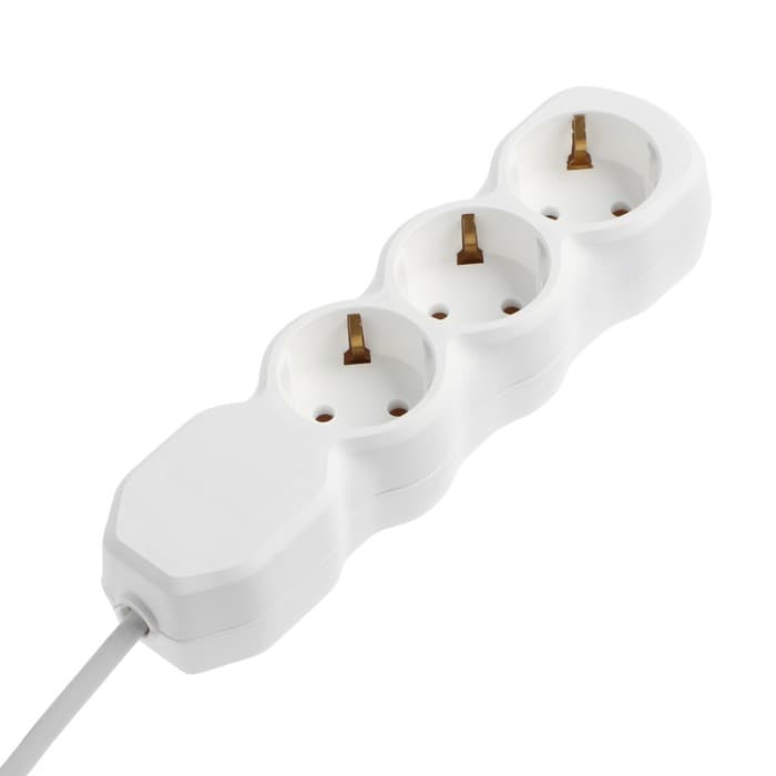 Удлинитель Luazon Lighting ECO, 3 розетки, 1.7 м, 16 А, 3500 Вт, ПВС 3×1 мм2, с заземлением