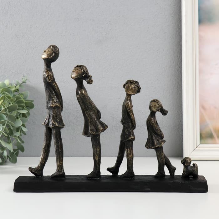 Фигурка полистоун «Весёлая компания» под металл, 30.4×6×22.6 см