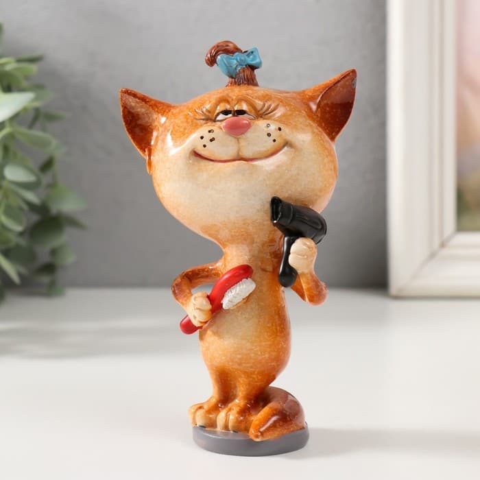 Фигурка полистоун лак «Кошечка парикмахер», 8×7.2×13.5 см