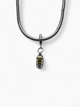 Шарм подвеска «Ботиночек», цвет золотой в чернёном серебре