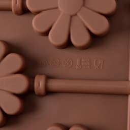 Форма для леденцов Доляна «Ромашка», силикон, 9.5×24×1 см, 6 ячеек (d=3.8 см), с палочками, МИКС