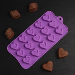 Форма для конфет и шоколада Доляна «Сердечко», силикон, 21×10 см, 15 ячеек (2.7×2.8 см), МИКС