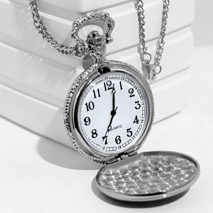 Часы карманные «Солнце», кварцевые, циферблата d=3.5 см, цепочка 80 см