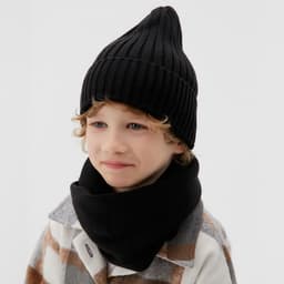 Шапка детская KAFTAN со снудом, чёрная, размер 48-52