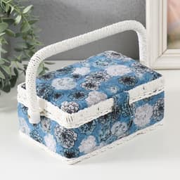 Шкатулка для рукоделия и шитья «Чёрно-белые цветы на голубом», хранение ниток, иголок, мелочи, 18×12×9.5 см