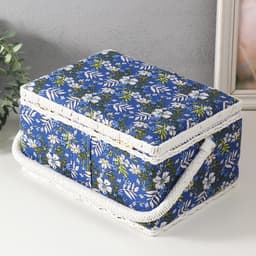 Шкатулка для рукоделия и шитья «Полевые цветы на синем», хранение ниток, иголок, мелочи, 19×26×14.5 см