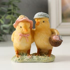 Фигурка полистоун «Нарядные цыплята», 8.5×6×7.5 см
