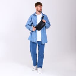 Сумка поясная на молнии, 3 наружных кармана, 37×4×15 см, чёрная