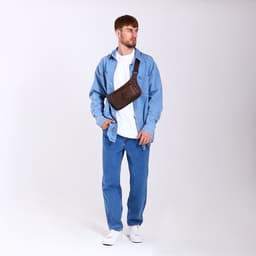 Сумка поясная на молнии, 3 наружных кармана, 37×4×15 см, коричневая