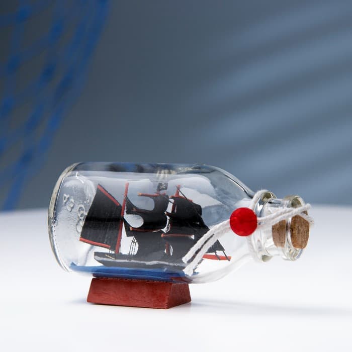 Корабль в бутылке «Тайна», фигурка, 15×4×6 см, чёрный