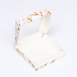 Коробки подарочная, складная, с окном, «С Днем Рождения» 15×15×4 см