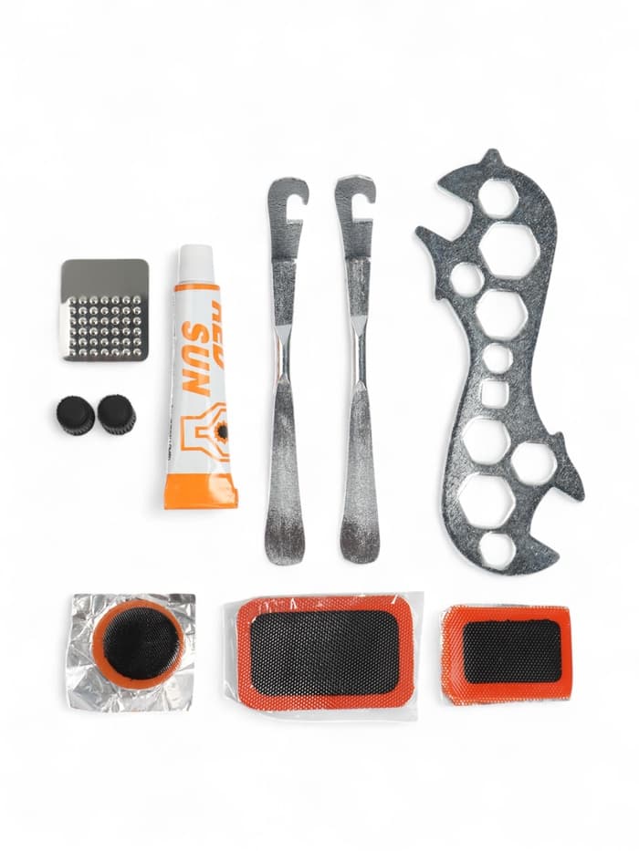 Набор для велосипеда 2 в 1: ремонтный набор, сумка 20×20×27 см