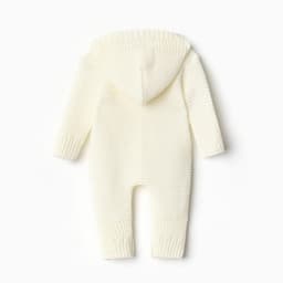 Набор для выписки «Крошка Я» (одеяло-конверт, бант, комбинезон, пинетки, шапочка), цвет молочный