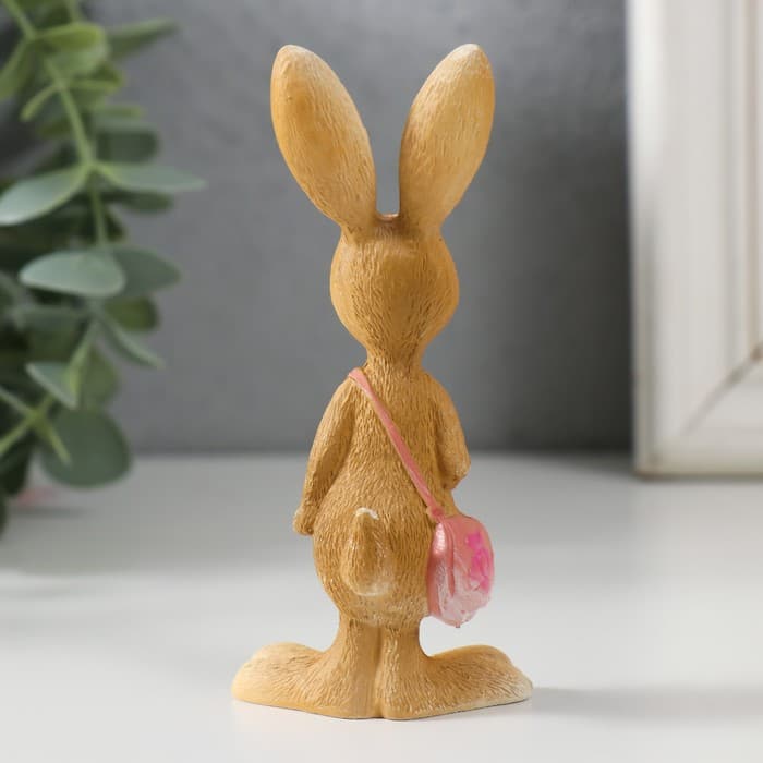 Фигурка полистоун «Зайка с сумкой через плечо», 5×3.5×11 см