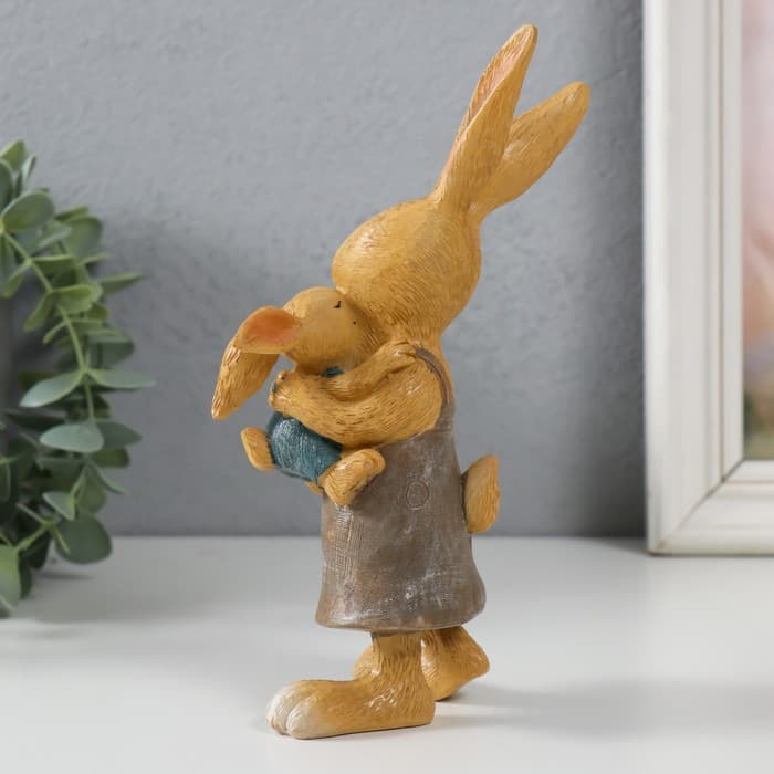 Фигурка полистоун «Мама Зайка с зайчонком», 10×6×18.5 см