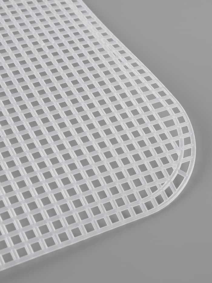 Канва-основа для вышивания сумки, пластиковая, 45×47 см, 2×2 мм, белая