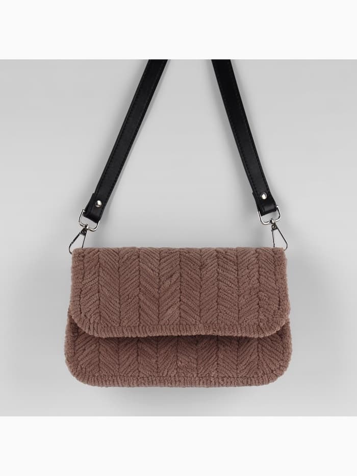 Канва-основа для вышивания сумки, пластиковая, 45×47 см, 2×2 мм, белая