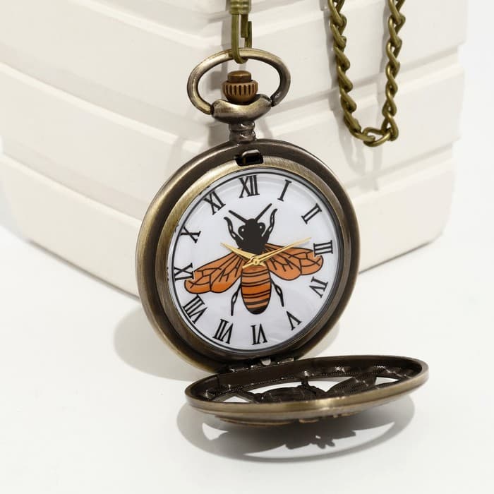 Часы карманные «Оса», кварцевые, диаметр циферблата 4.7 см, цепочка 38 см