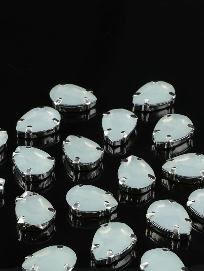 Стразы пришивные «Капля», в цапах, 10×14 мм, 20 шт., белые