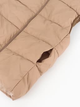 Жилет для девочки MINAKU: Cozy Winter, бежевый, рост 122 см