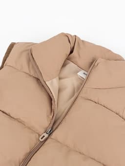 Жилет для девочки MINAKU: Cozy Winter, бежевый, рост 134 см