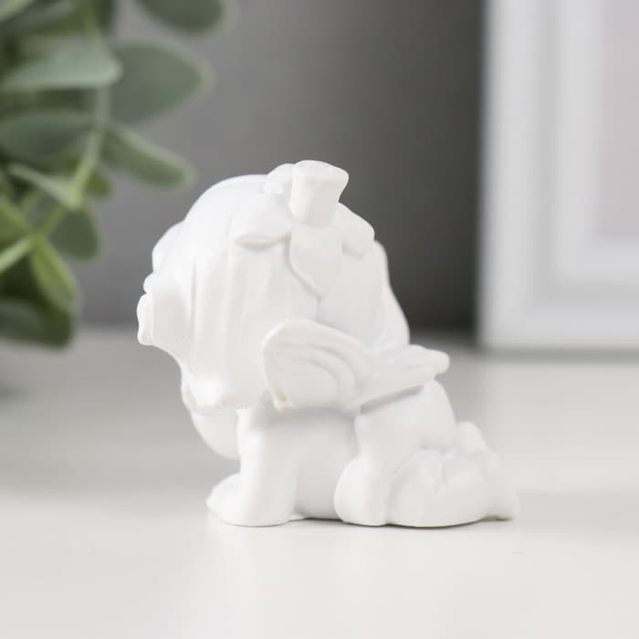 Фигурка полистоун «Малыш-ангел в шапочке из цветка», 5×4.5×5 см, МИКС