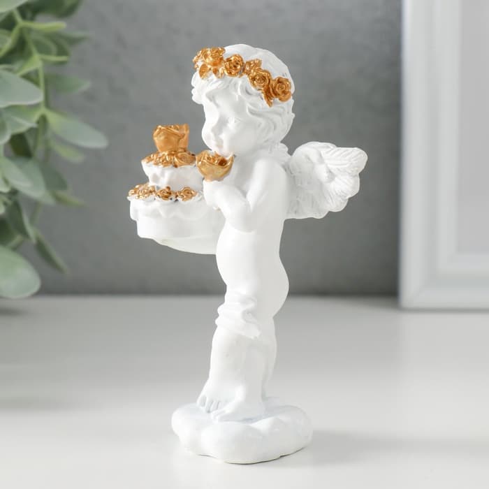 Фигурка полистоун «Белоснежный ангел с тортом украшенным розочками», 6×4.5×11 см
