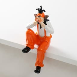 Фигурка полистоун «Клоун с леденцами, сидит», бело-оранжевый, 10×9.5×20 см