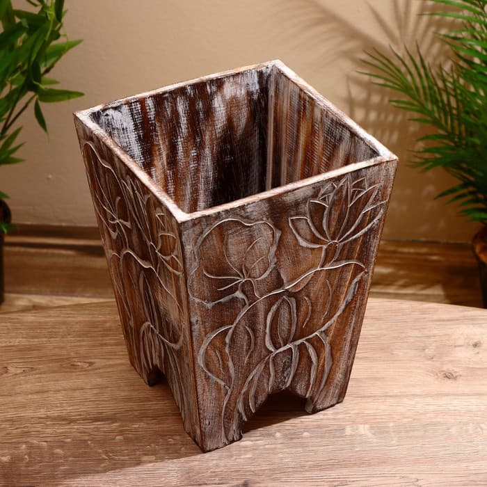 Кашпо «Цветы», 24×24×30 см, дерево албезия, коричневое