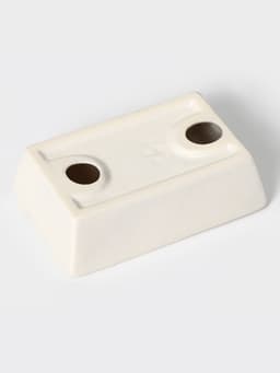 Аксессуары для ванной Доляна «Цветочный барельеф», 4 предмета, дозатор 270 мл, мыльница, 2 стакана 210 мл, белые