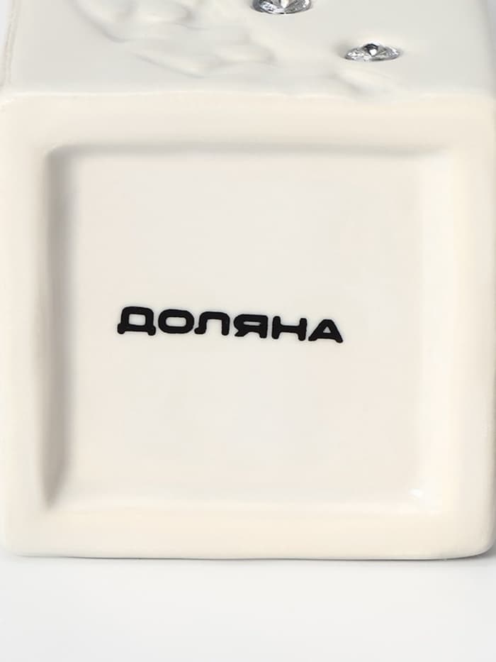 Аксессуары для ванной Доляна «Цветочный барельеф», 4 предмета, дозатор 270 мл, мыльница, 2 стакана 210 мл, белые