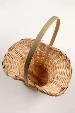 Корзина плетёная, 21×18×14 см, ручка h=15 см, бамбук, натуральный цвет